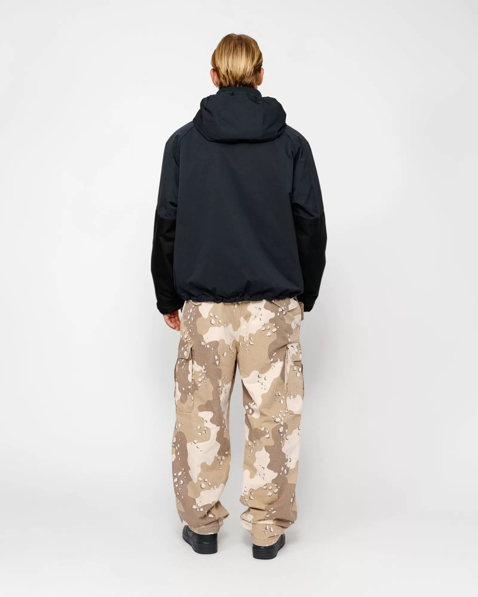 Jacken & Westen*Stüssy SHORT MILITARY PARKA Black